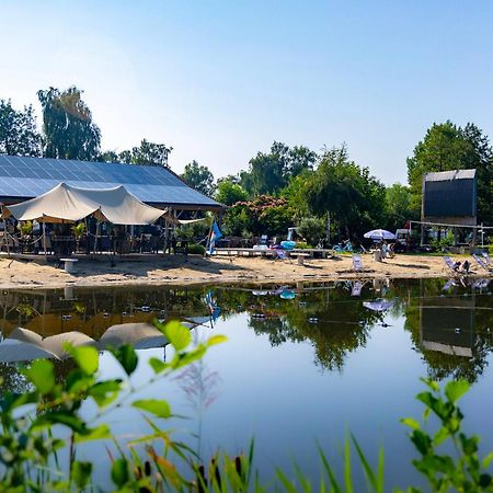 ホテル Glamping - 25 Min Roermond, Maasmechelen & Maastricht Kinrooi エクステリア 写真